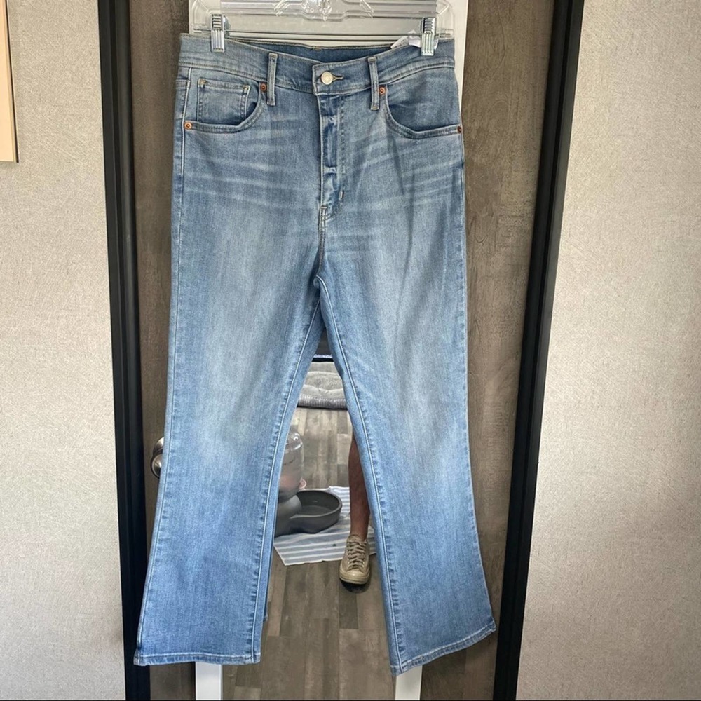572 Levi’s Jeans